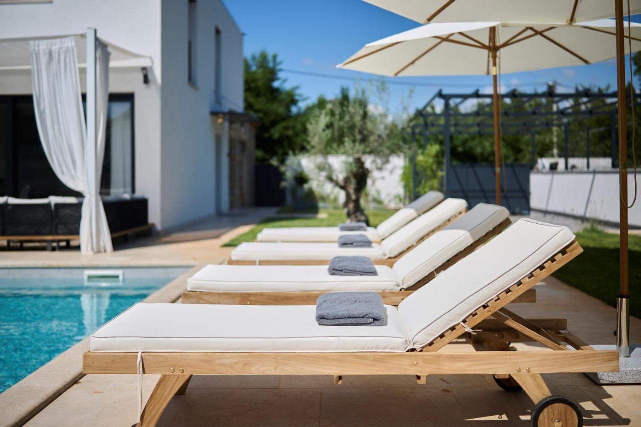 Villa Pura Vida With Pool And Whirlpool Near Umag Materada Dış mekan fotoğraf